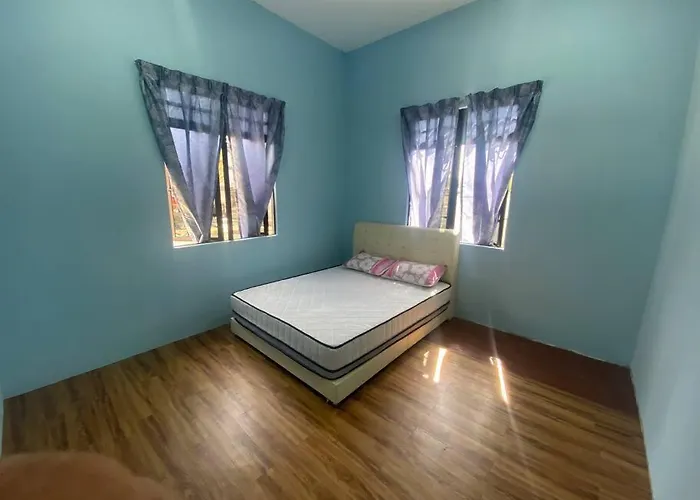 Family Pcb Homestay